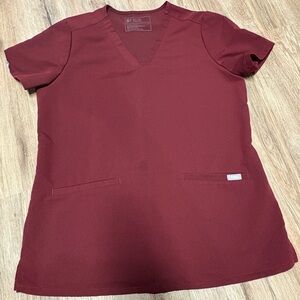 Figs Women's Short Sleeve Maroon Top